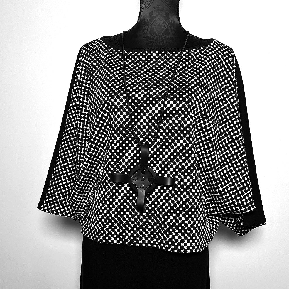 Allure Top - Black and White Stretch Jacquard