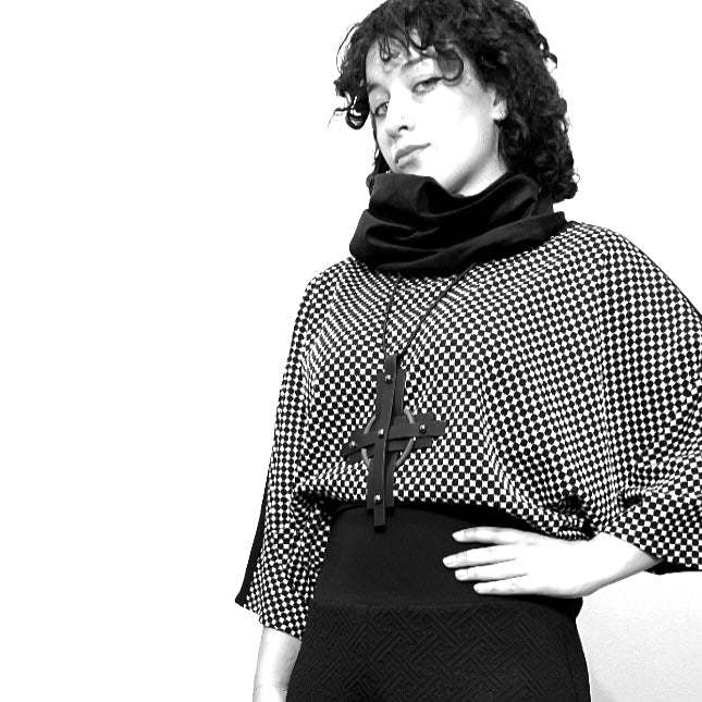 Allure Top - Black and White Stretch Jacquard