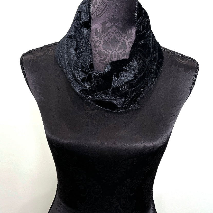 black velvet infinity loop scarf made in melbourne eloise the label