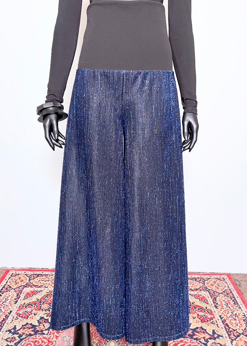 purple wide leg pant flare pants ladies evening wear event wear apparel stylish clothing handmade in melbourne classy elegant clothing timeless pieces timeless clothing classic style unique clothing unique style ageless style luxe fabrics statement clothing statement style evening style clothing womens clothing made in australia eloise the label