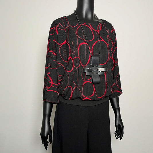 Louisa Top - Black Red Circles