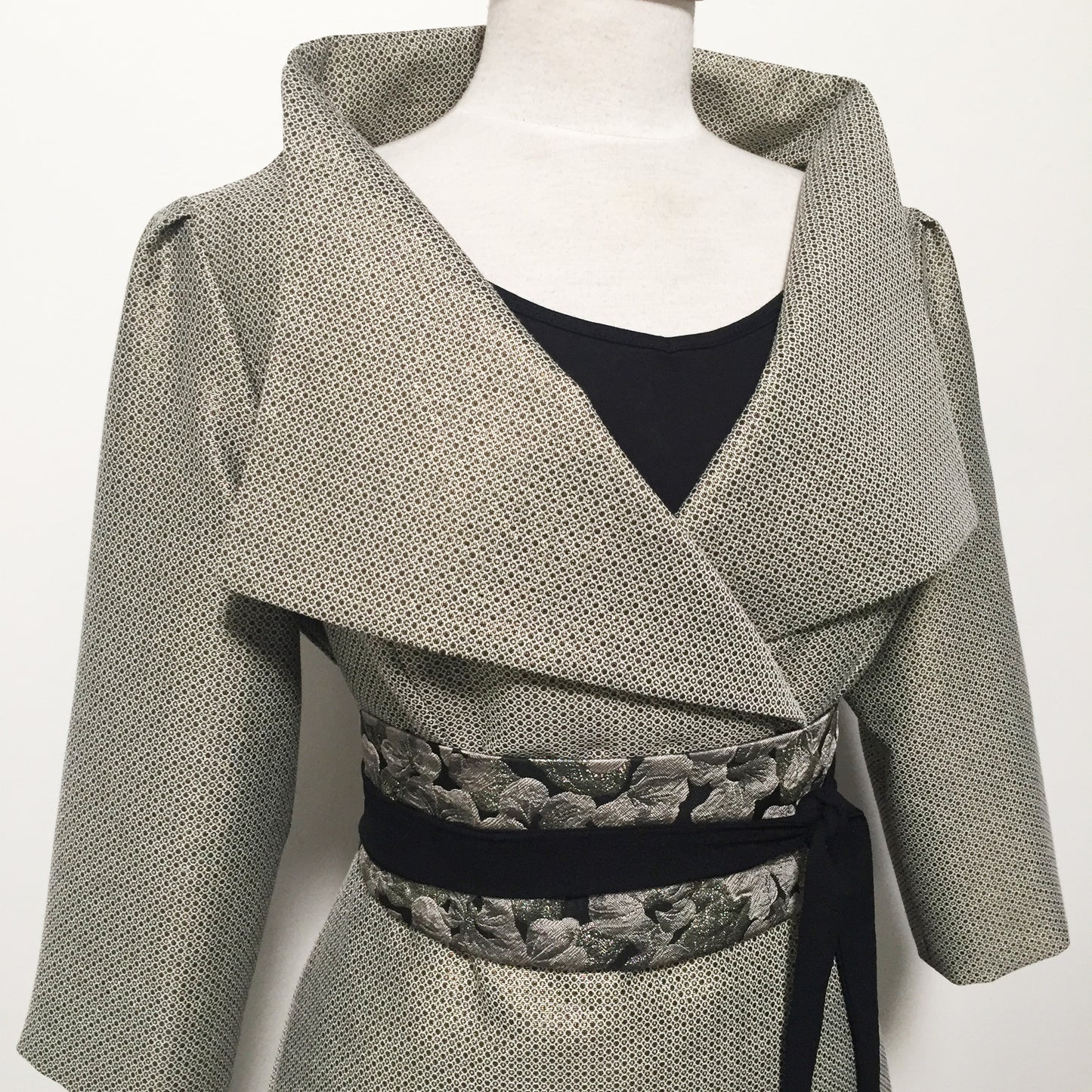 brocade jacket gold coat dress ladies apparel stylish clothing handmade in melbourne classy elegant clothing timeless pieces timeless clothing classic style unique clothing unique style ageless style luxe fabrics statement clothing statement style evening style clothing jacket womens clothing made in australia eloise the label