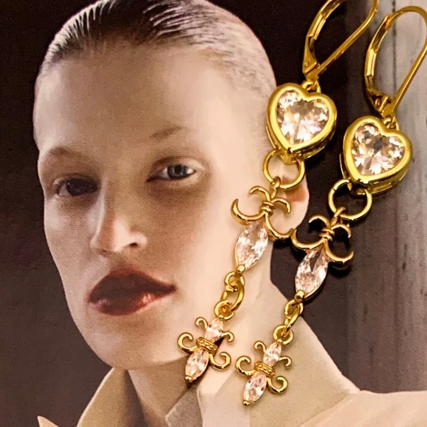 Amore' Crystal Fleur De Lis Earring