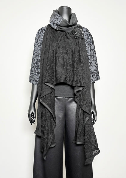 One Of A Kind Top - Grey fleck with black vines