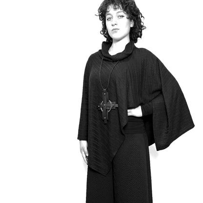 Poncho - Soft Black Jacquard Knit